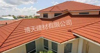 金屬彩石瓦對(duì)氣候的適應(yīng)能力怎么樣?